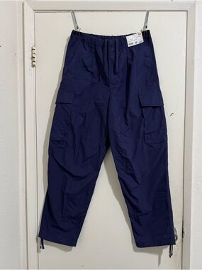 Uniqlo Wide Fit Parachute Cargo Pants Men's Medium (30-33" Waist 28" Inseam) NWT